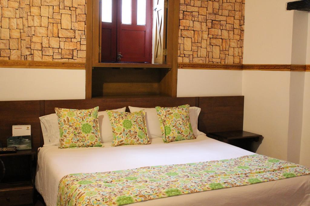 Hotel Cacique Real Zipaquirá Dış mekan fotoğraf