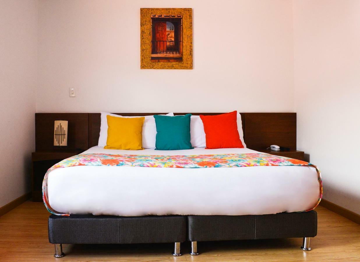 Hotel Cacique Real Zipaquirá Dış mekan fotoğraf